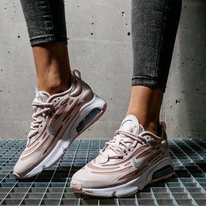 Nike W Air Max Exosense Barely Rose/ Mettalic Silver